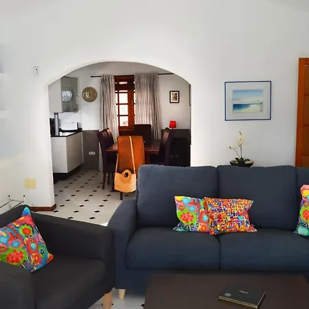 Villa Magica 7 Minutes Walk To Center With Pool And A/c Playa Blanca (Lanzarote)