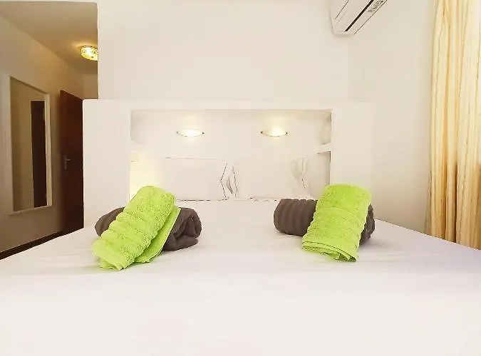 Magica 7 Minutes Walk To Center With Pool And A/c Villa Playa Blanca (Lanzarote)