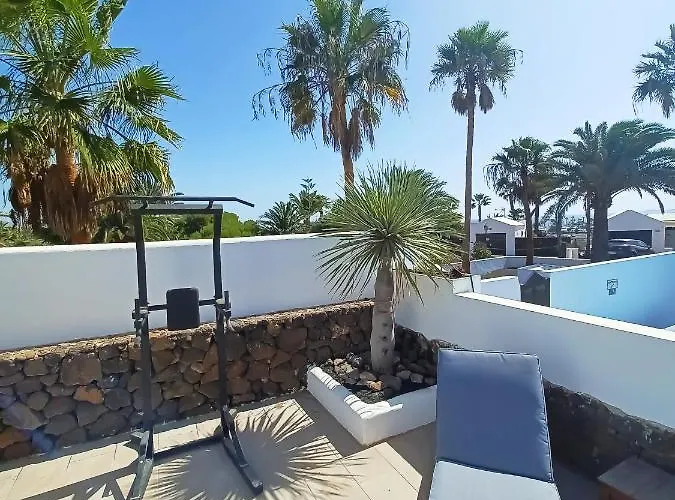 Magica 7 Minutes Walk To Center With Pool And A/c Villa Playa Blanca (Lanzarote)