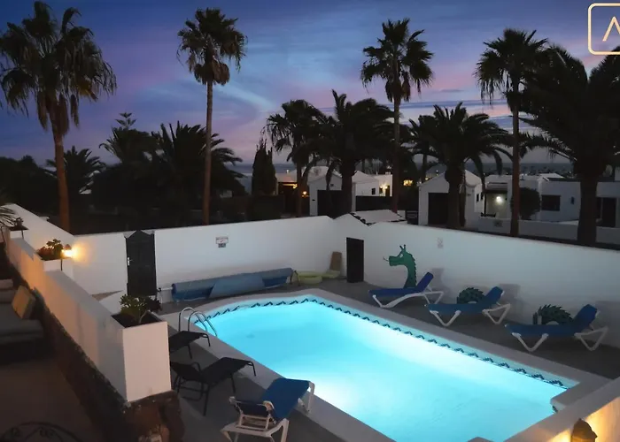 Magica 7 Minutes Walk To Center With Pool And A/c *